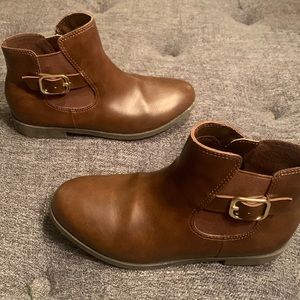 Girls Boots size 13